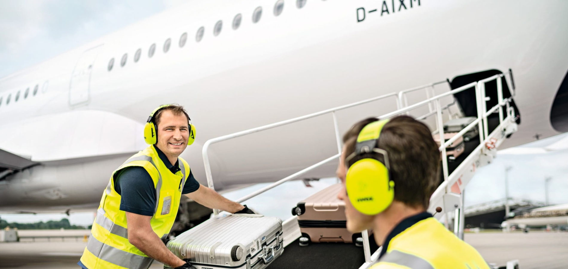 05. Airport Services